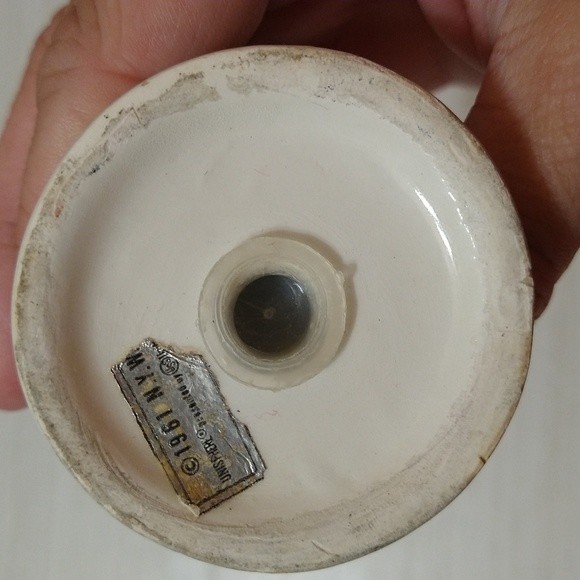 Vintage 1964-1965 New York World Fair Salt & Pepper Shakers With Stoppers - Picture 3 of 4